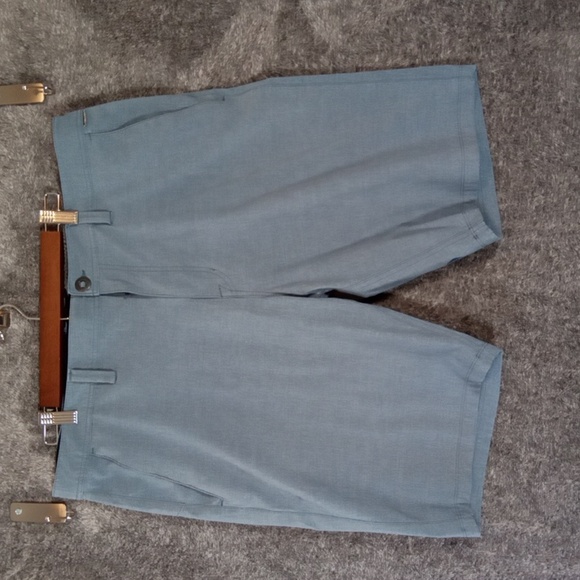 Volcom Blue Flat Front Shorts Casual Style Surf N Turf 4 Way Stretch Mens 38 - Picture 2 of 9